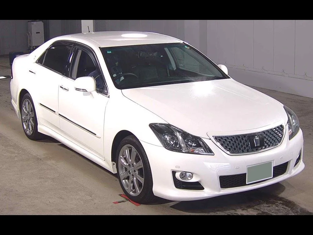 TOYOTA CROWN 4D 3.5 ATHLETE