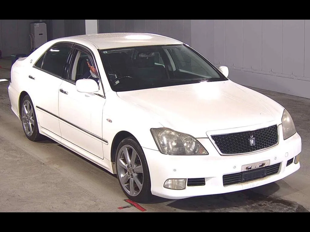 TOYOTA CROWN 4D ATHLETE PREMIUM EDITION