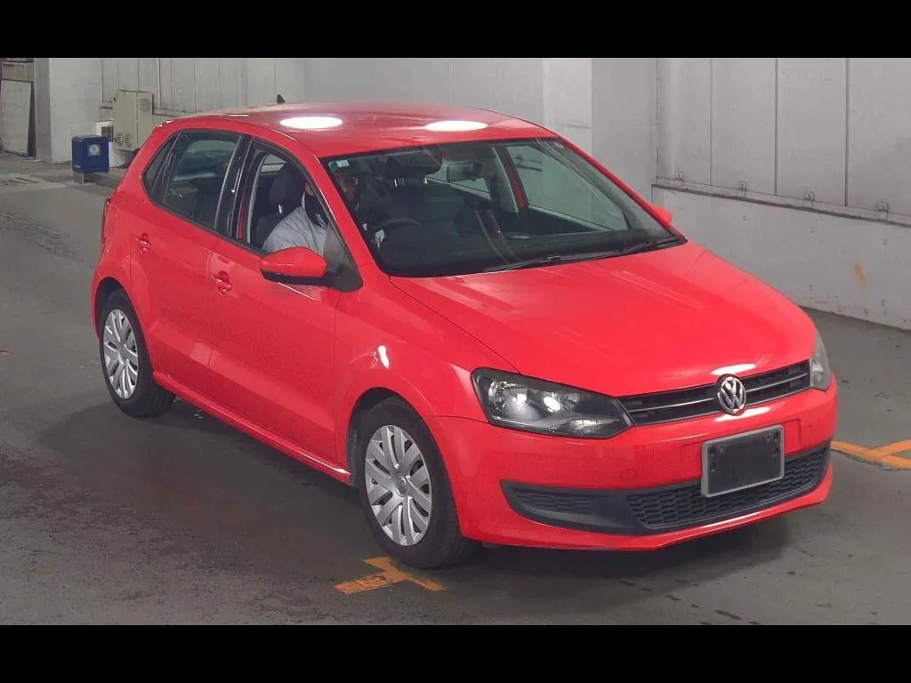 VOLKSWAGEN POLO 5D TSI COMFORT LINE