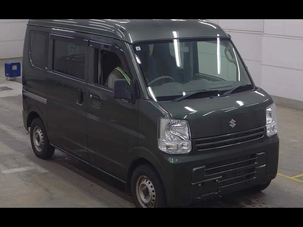 SUZUKI EVERY 5D 4WD PC