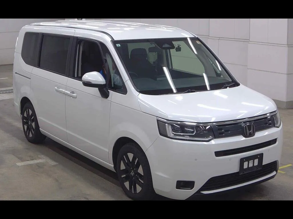 HONDA STEPWAGON 5D 4WD AIR