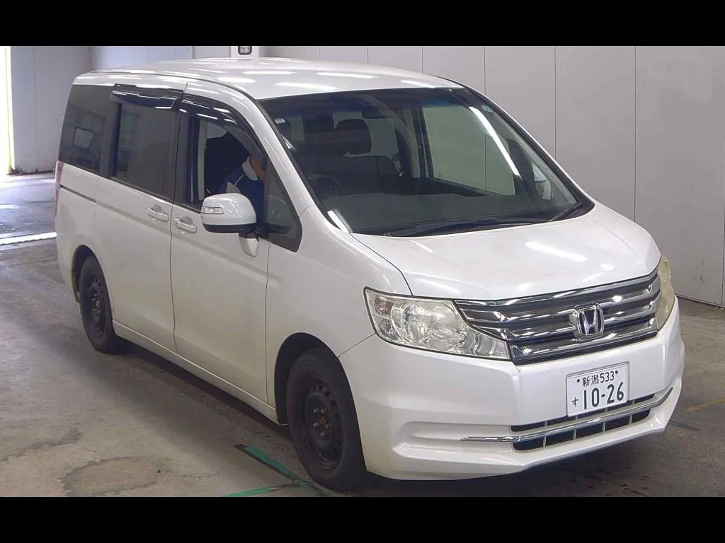 HONDA STEPWAGON 5D G COMFORT SELECTION