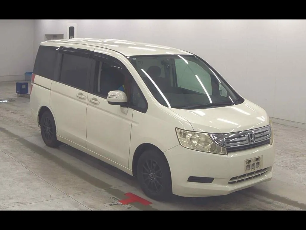 HONDA STEPWAGON 5D G HDD NAVI SMART STYLE EDITION