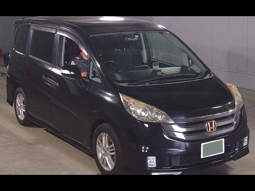 HONDA STEPWAGON 5D SPADA S Z HDD NAVI PACKAGE