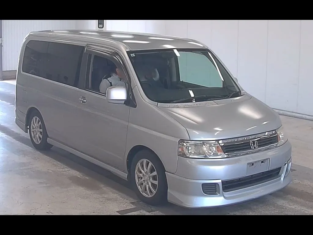 HONDA STEPWAGON 4D HAPPY EDITION