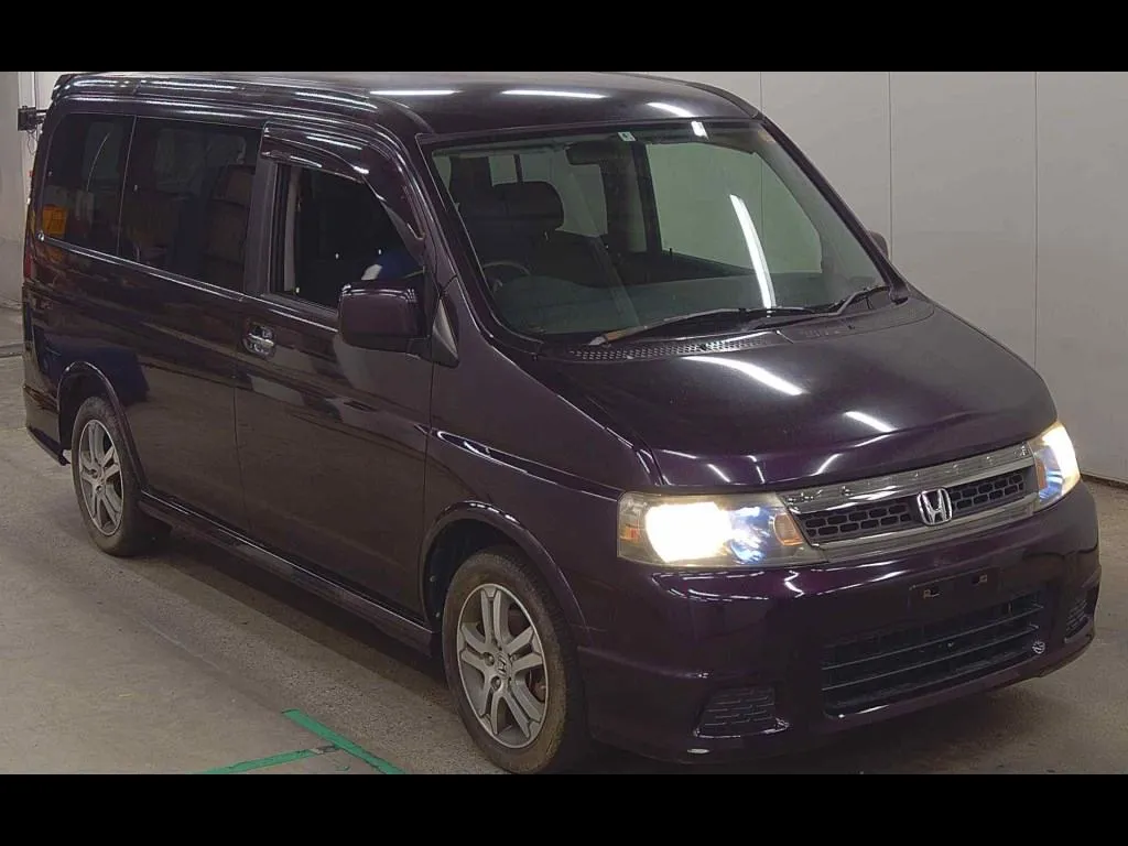 HONDA STEPWAGON 4D SPADA 24T