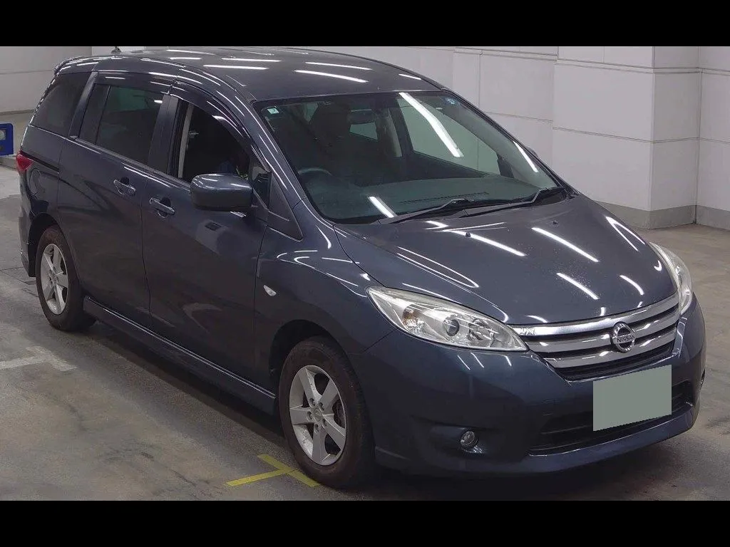 NISSAN LAFESTA 4WD HIGHWAY STAR