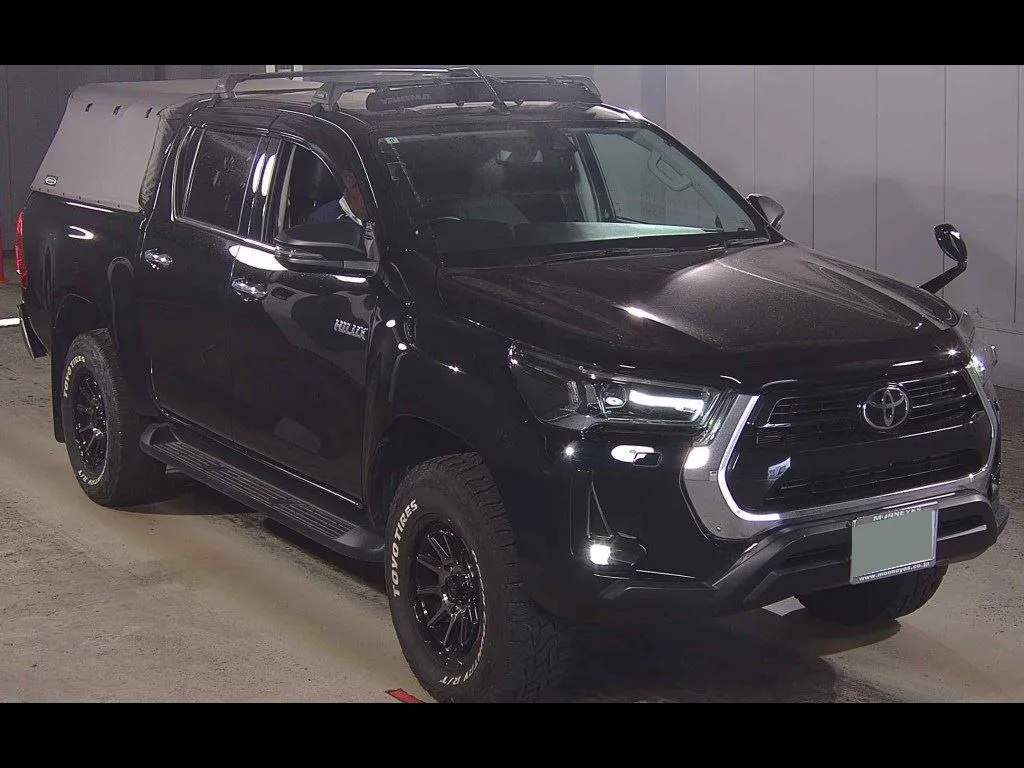 TOYOTA HILUX 4D 4WD Z