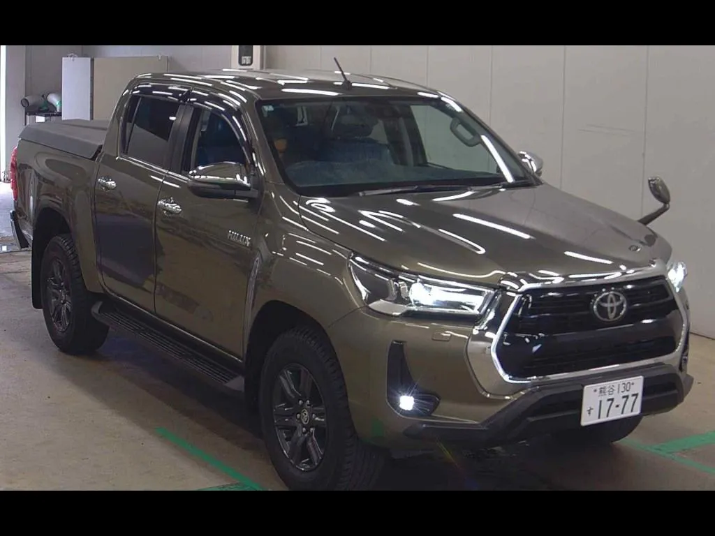 TOYOTA HILUX 4D 4WD Z
