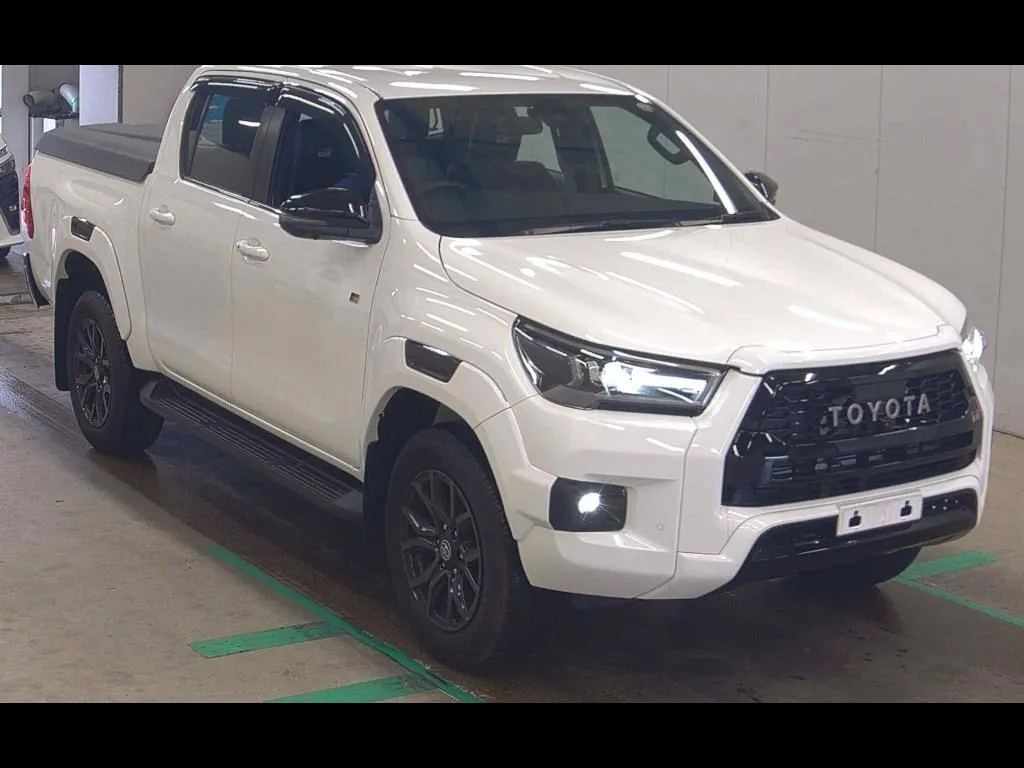 TOYOTA HILUX 4D 4WD Z GR SPORT