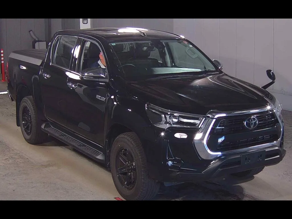 TOYOTA HILUX 4D 4WD Z