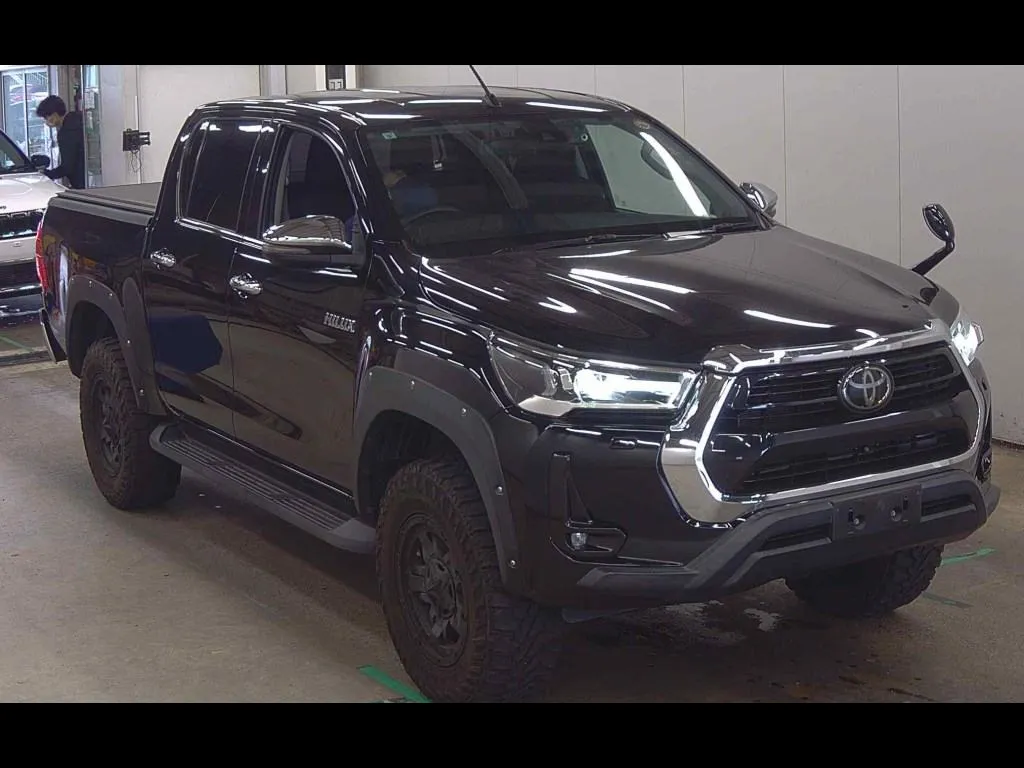 TOYOTA HILUX 4D 4WD Z