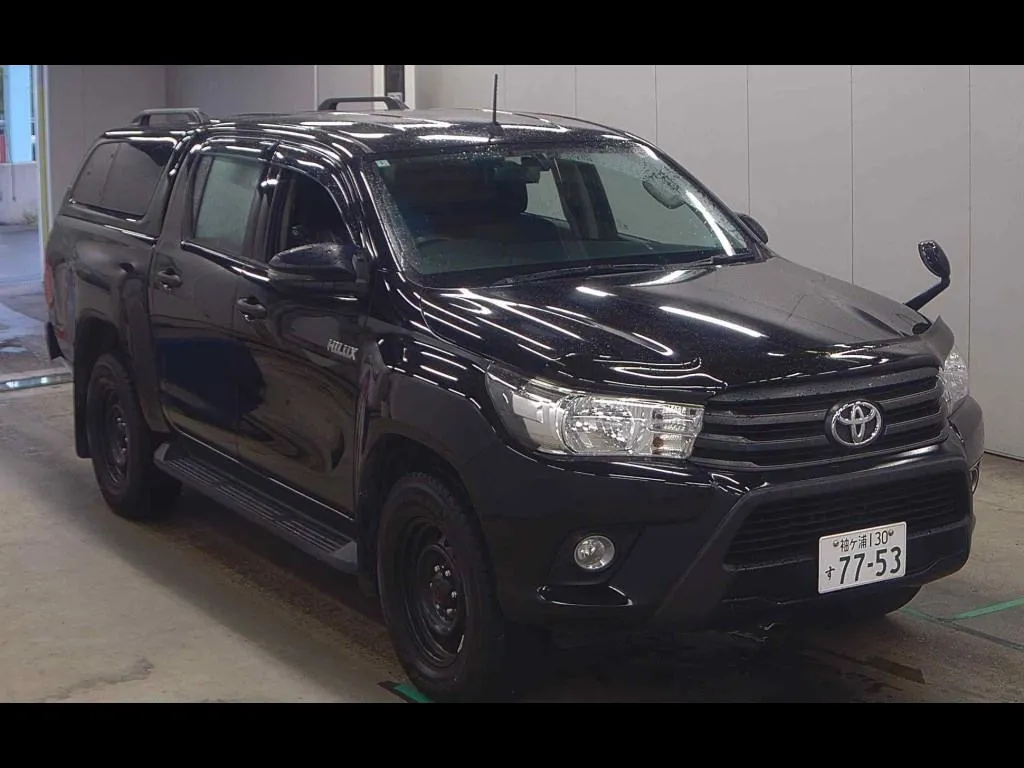 TOYOTA HILUX 4D 4WD X