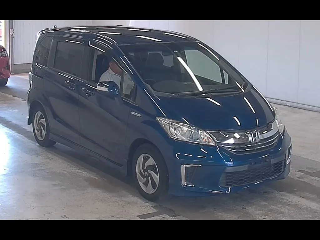 HONDA FREED HYBRID HYBRID PREMIUM EDITION