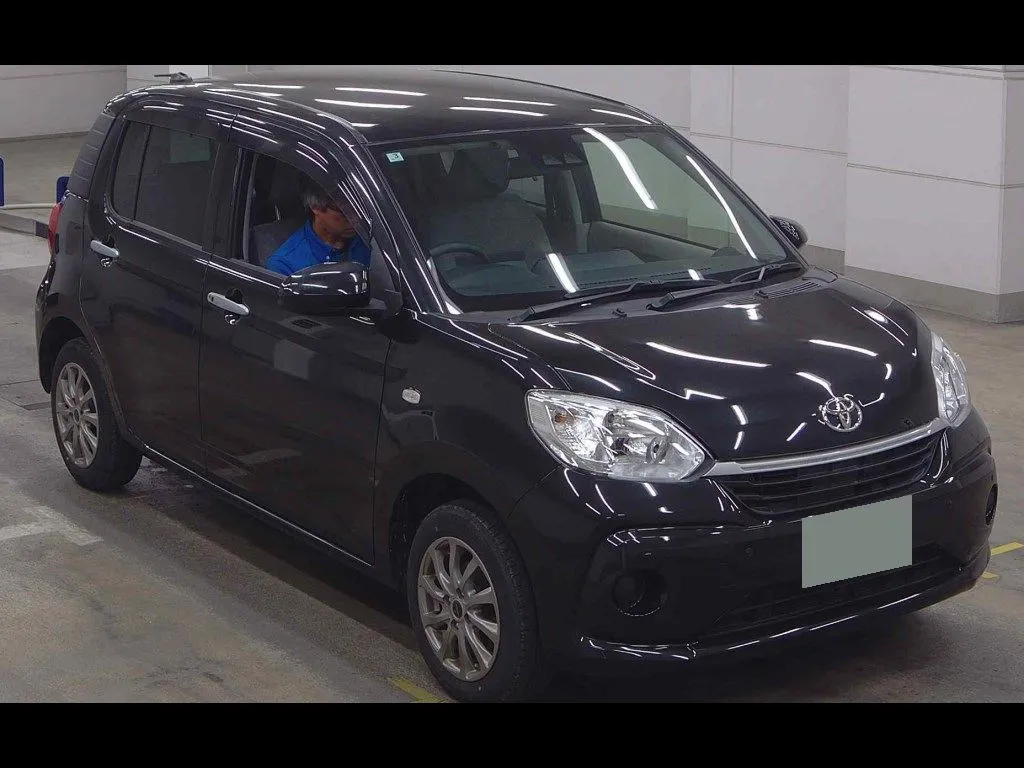 TOYOTA PASSO 4WD X L PACKAGE