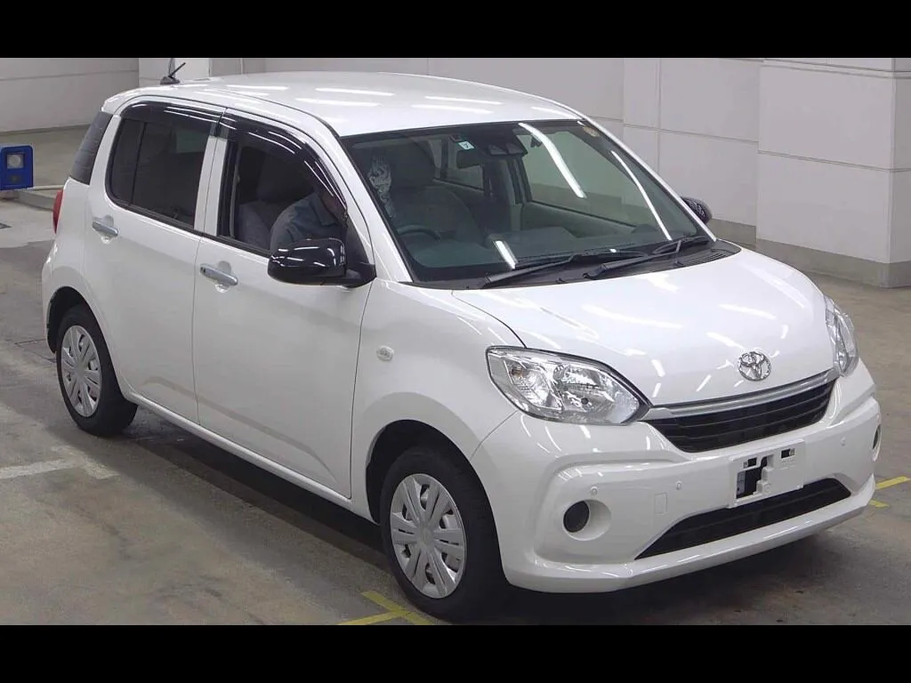 TOYOTA PASSO 4WD X