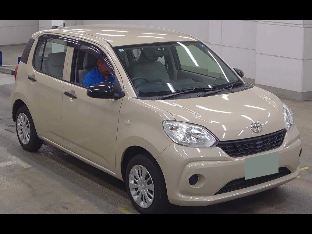 TOYOTA PASSO 4WD X