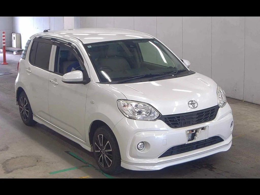TOYOTA PASSO 4WD X G PACKAGE