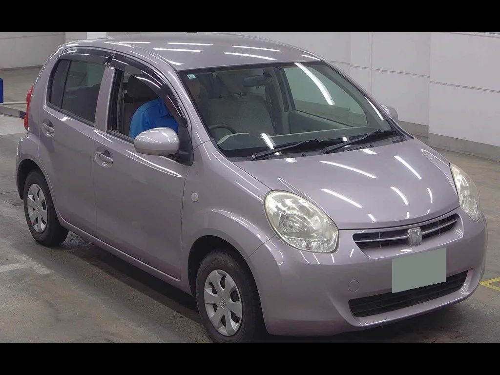 TOYOTA PASSO 4WD X YURURI