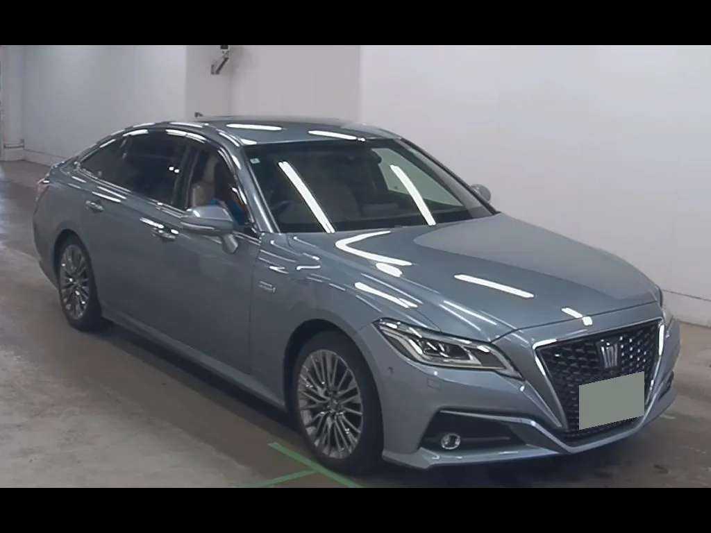 TOYOTA CROWN HYBRID G-EXECUTIVE