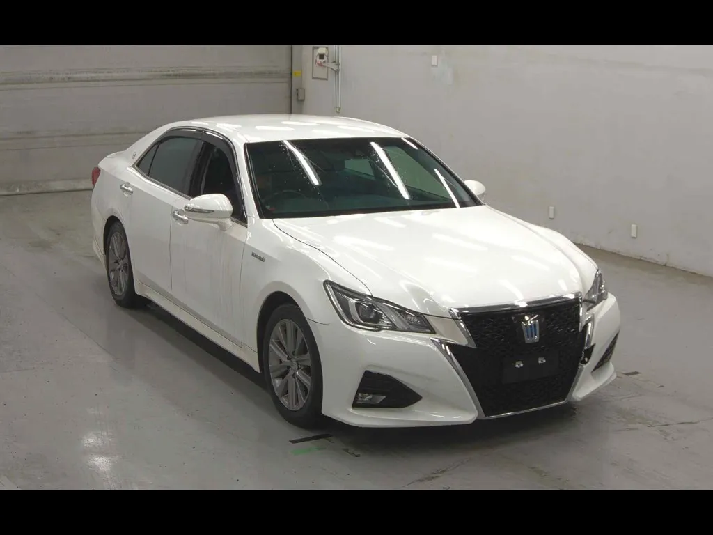 TOYOTA CROWN HYBRID ATHLETE S