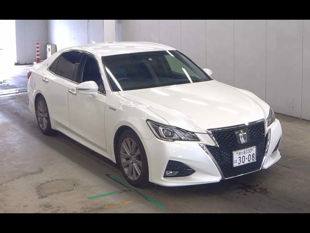 TOYOTA CROWN HYBRID ATHLETE S