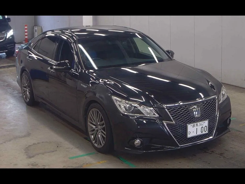 TOYOTA CROWN HYBRID ATHLETE S