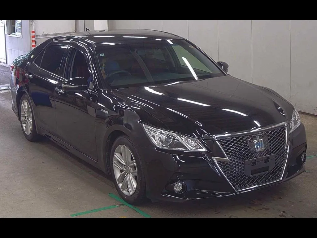 TOYOTA CROWN HYBRID ATHLETE S