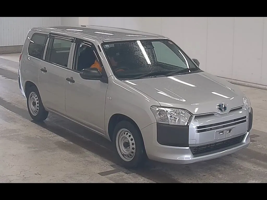TOYOTA PROBOX HYBRID GX