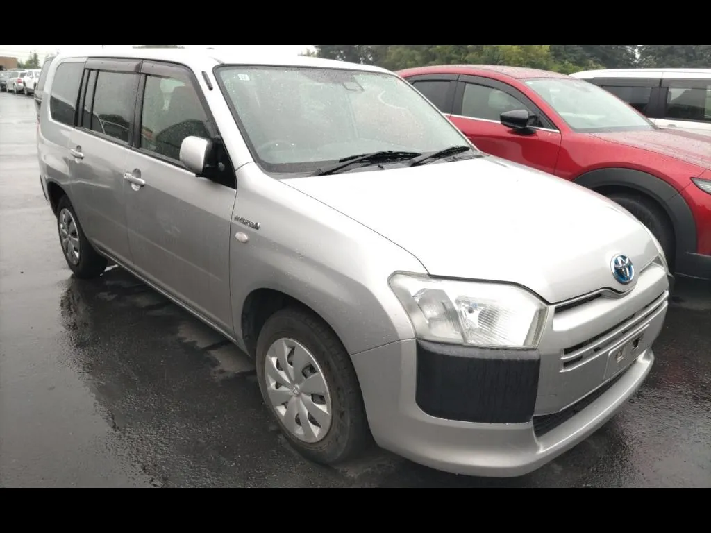 TOYOTA PROBOX HYBRID F