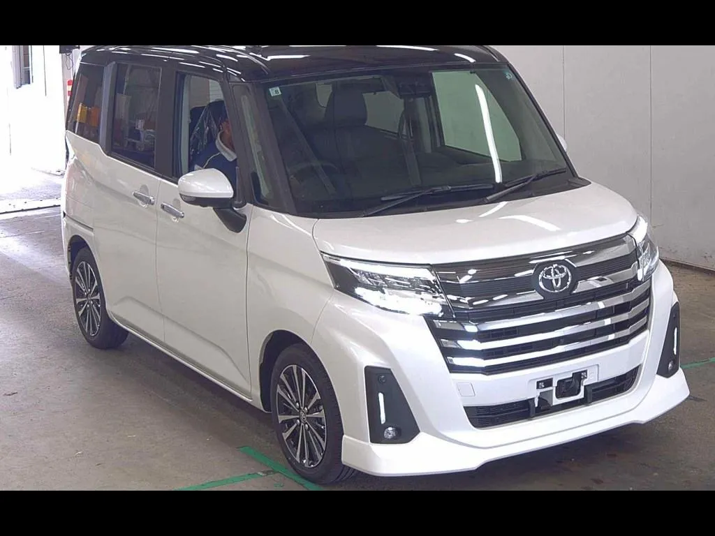TOYOTA ROOMY CUSTOM G-T