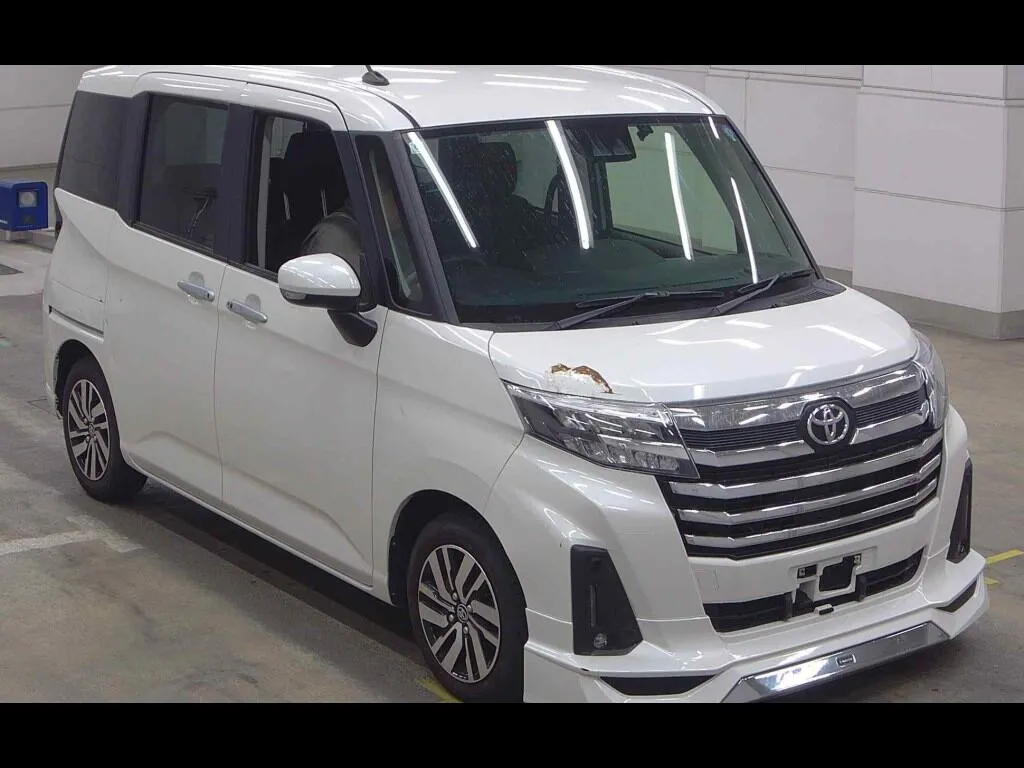 TOYOTA ROOMY 4WD CUSTOM G