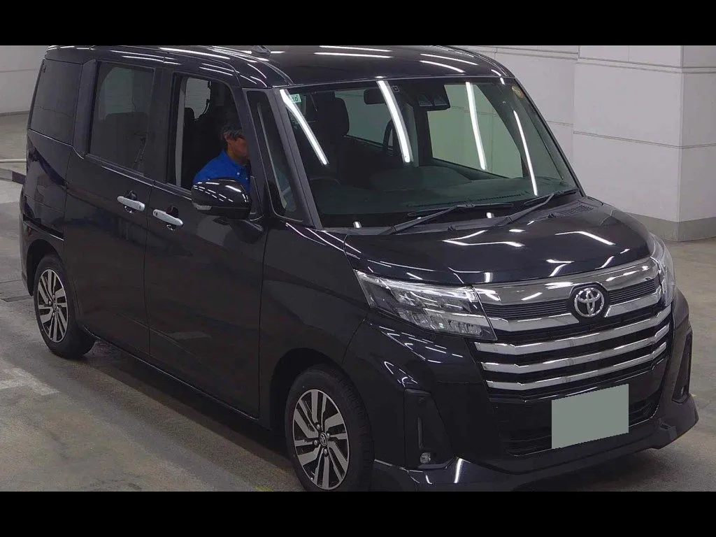TOYOTA ROOMY 4WD CUSTOM G