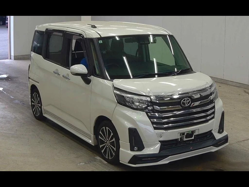 TOYOTA ROOMY CUSTOM G-T