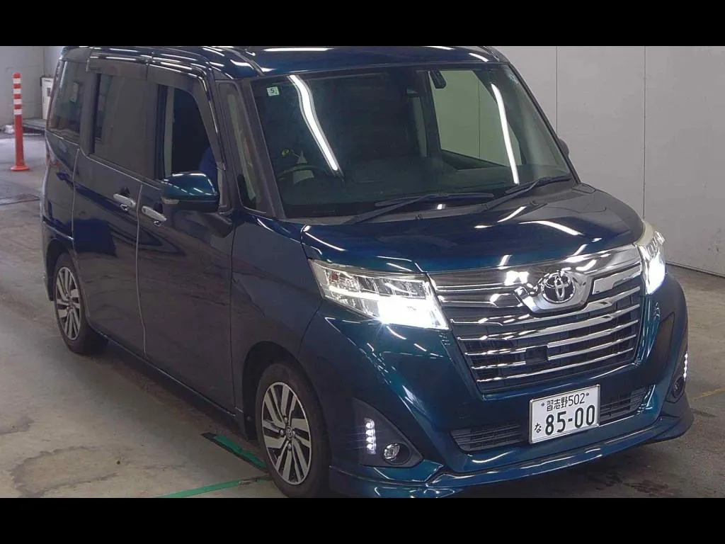 TOYOTA ROOMY 4WD CUSTOM G S