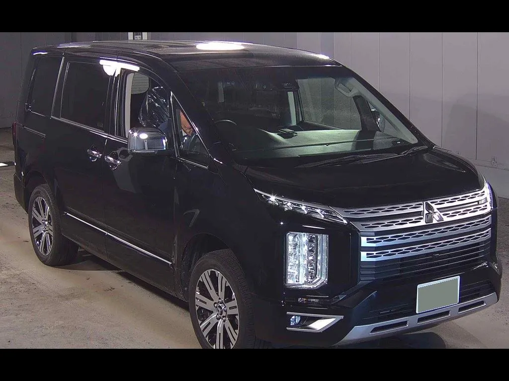 MITSUBISHI DELICA D:5 4WD P