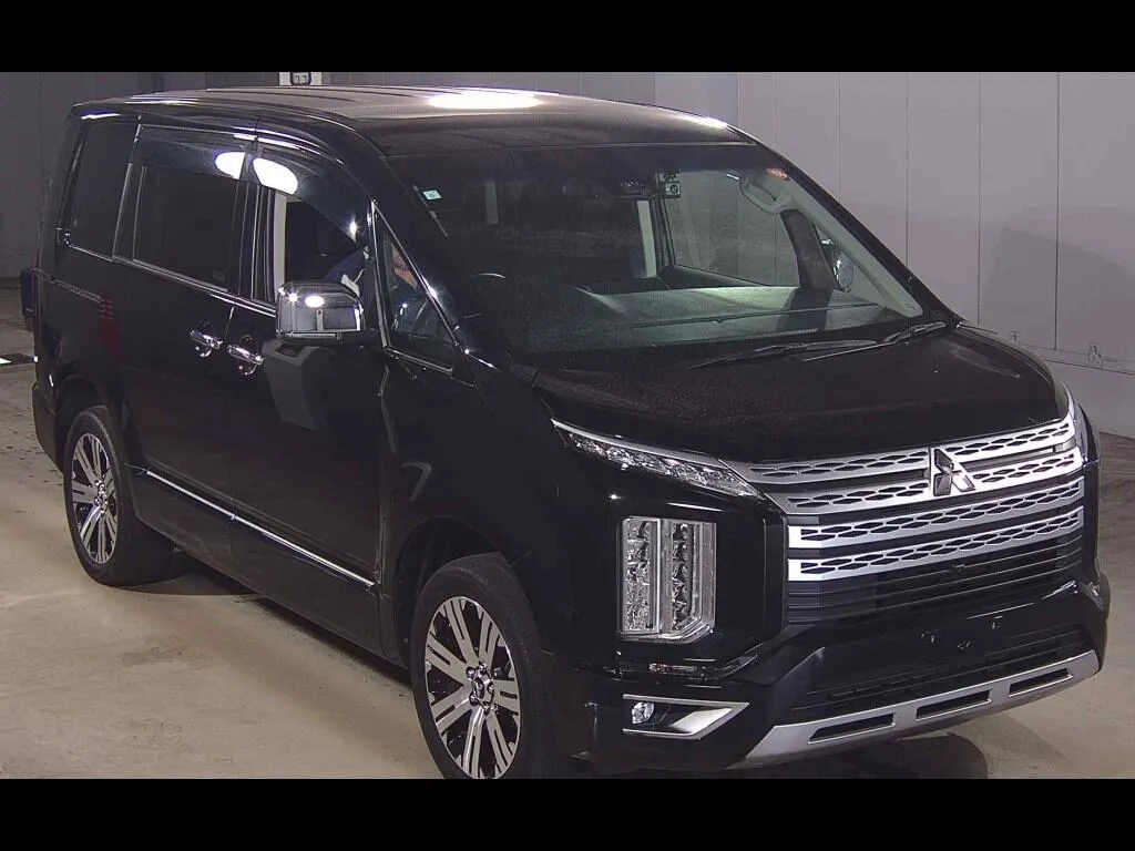 MITSUBISHI DELICA D:5 4WD P