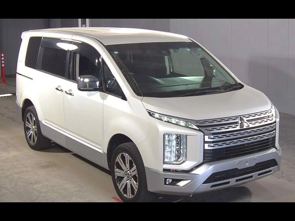 MITSUBISHI DELICA D:5 4WD P