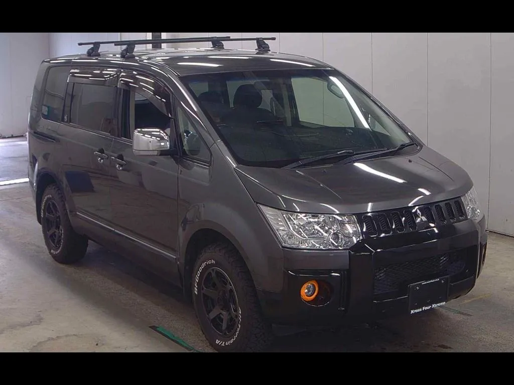 MITSUBISHI DELICA D:5 4WD ACTIVE GEAR