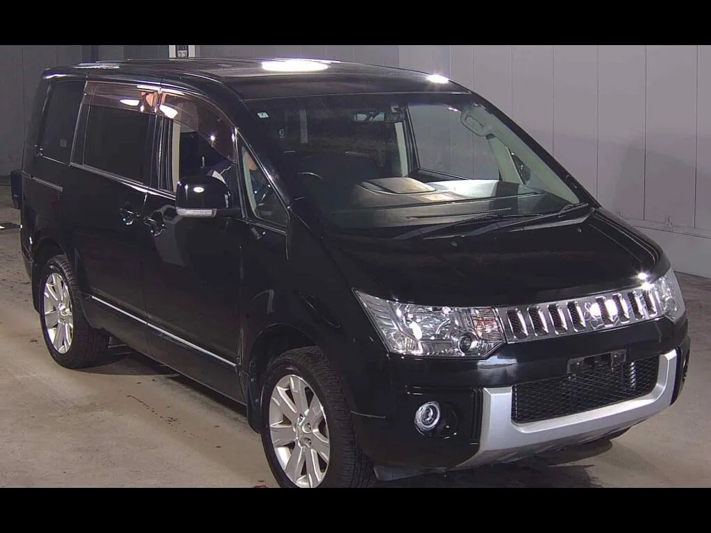 MITSUBISHI DELICA D:5 4WD G POWER PACKAGE