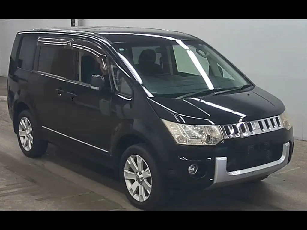 MITSUBISHI DELICA D:5 4WD D POWER PACKAGE