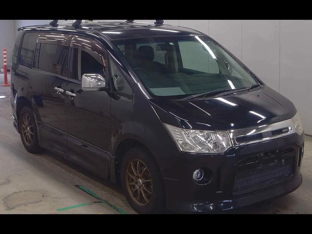 MITSUBISHI DELICA D:5 4WD G POWER PACKAGE