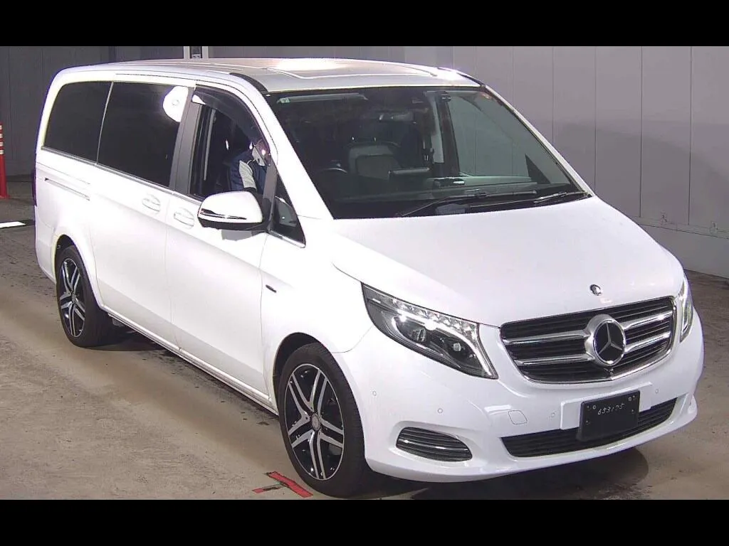 MERCEDES BENZ V-CLASS 5D V220D AVANTGARDE LONG