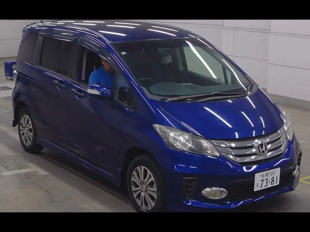 HONDA FREED 4WD G AERO JUST SELECTION