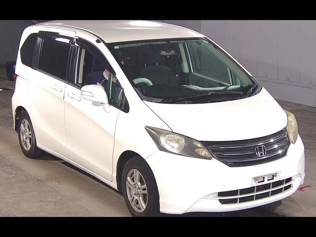 HONDA FREED G L PACKAGE