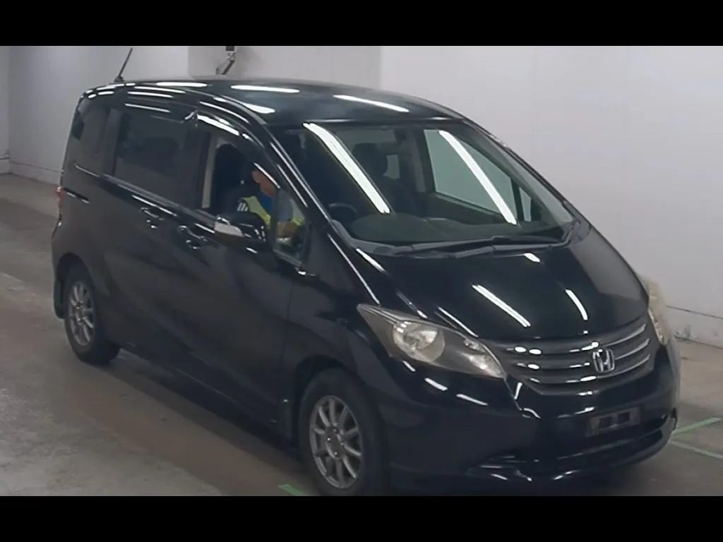 HONDA FREED G L PACKAGE