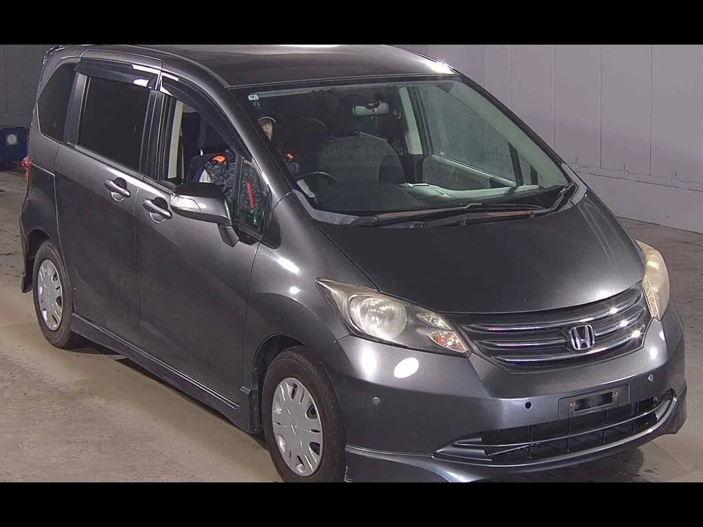 HONDA FREED G AERO L PACKAGE