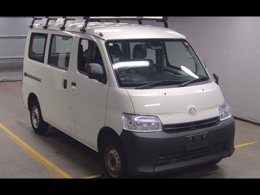 MAZDA BONGO VAN 5D STD