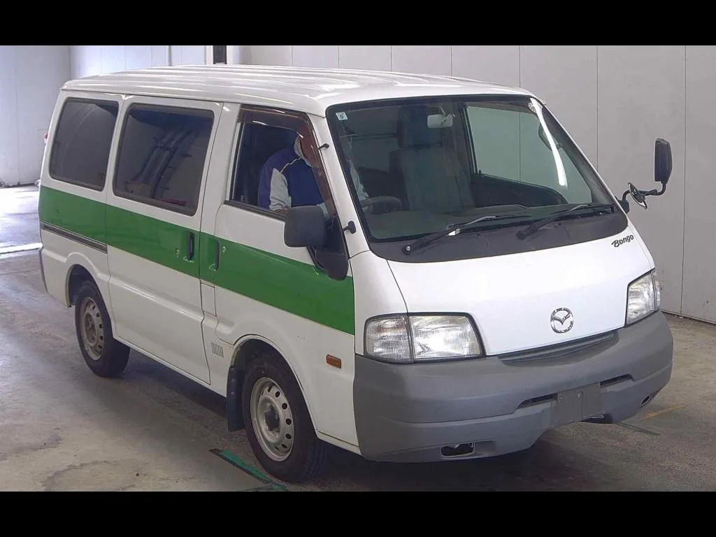 MAZDA BONGO VAN 5D DX
