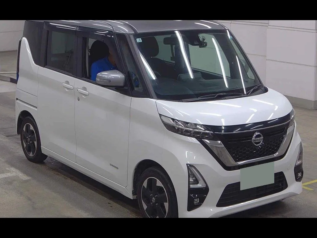 NISSAN ROOX 4WD HIGHWAY STAR X